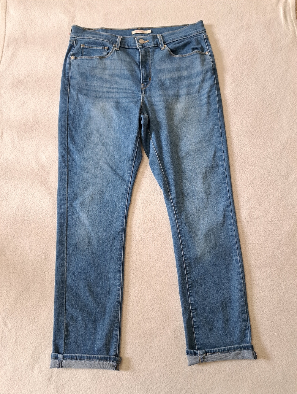 Classic Women's Light Blue Straight-Leg Jeans